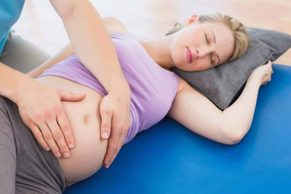 Bron ostéopathie ostéopathe femme enceinte grossesse